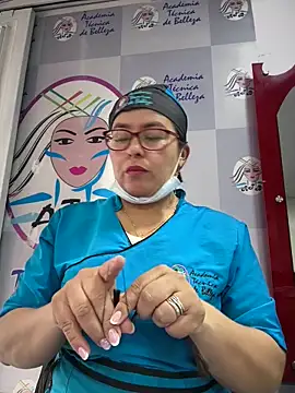 Snapshot of Ixchel_Anaid chatting on April 16, 2026, 1:23 pm Ixchel Anaid online show from April 16, 2026, 1:23 pm