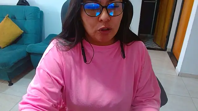 Snapshot of Ixchel_Anaid chatting on March 20, 2026, 12:39 pm Ixchel Anaid online show from March 20, 2026, 12:39 pm