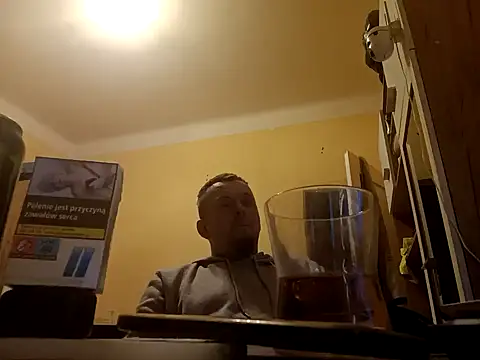 MrWhitePL online show from February 13, 2025, 5:22 pm