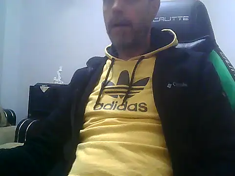 Snapshot of boran34 chatting on January 10, 2026, 3:40 pm boran34 online show from January 10, 2026, 3:40 pm