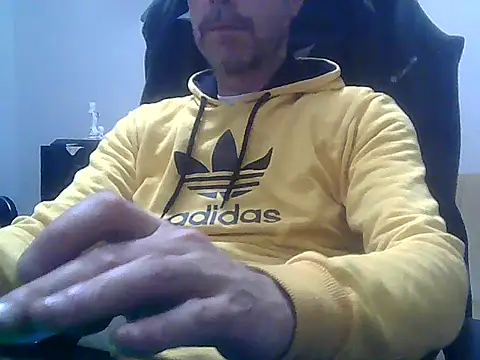 Snapshot of boran34 chatting on February 5, 2026, 4:14 pm boran34 online show from February 5, 2026, 4:14 pm