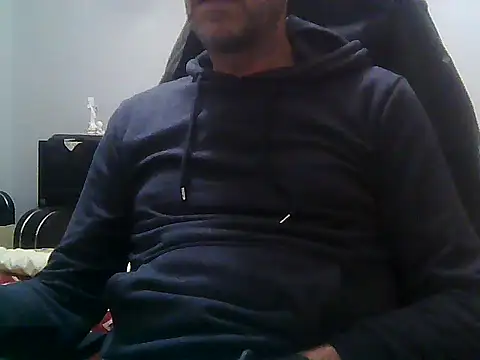 Snapshot of boran34 chatting on March 10, 2026, 8:24 pm boran34 online show from March 10, 2026, 8:24 pm