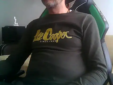 Snapshot of boran34 chatting on May 7, 2026, 3:48 pm boran34 online show from May 7, 2026, 3:48 pm