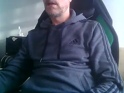 Snapshot of boran34 chatting on April 3, 2026, 3:40 pm boran34 online show from April 3, 2026, 3:40 pm