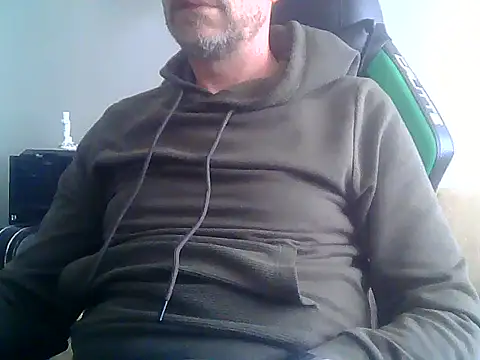 Snapshot of boran34 chatting on May 1, 2026, 3:06 pm boran34 online show from May 1, 2026, 3:06 pm