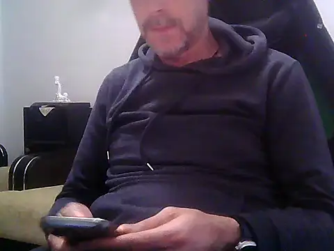 Snapshot of boran34 chatting on April 20, 2026, 4:19 pm boran34 online show from April 20, 2026, 4:19 pm