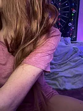 Snapshot of Lexi_Star chatting on February 19, 2025, 5:05 am Lexi Star online show from February 19, 2025, 5:05 am