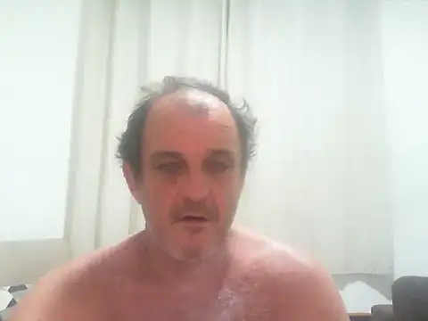 ConradinhoBR50 online show from September 29, 2025, 1:34 am