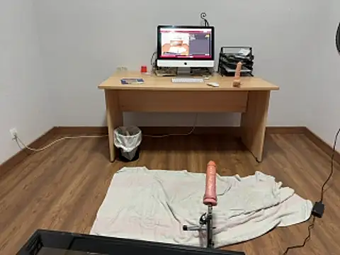 Snapshot of pinkgirls18 chatting on February 7, 2026, 12:18 am pinkgirls18 online show from February 7, 2026, 12:18 am