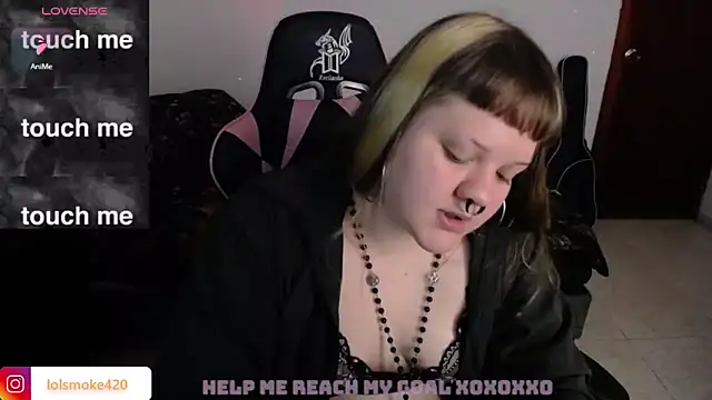 Snapshot of Bdsm_and_fries chatting on February 4, 2026, 7:36 am Bdsm and fries online show from February 4, 2026, 7:36 am