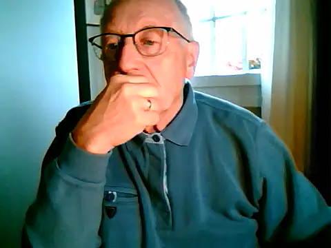 Snapshot of johnjohn622662 chatting on September 26, 2025, 3:41 pm johnjohn622662 online show from September 26, 2025, 3:41 pm