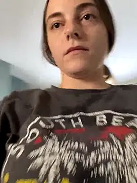 jaseyrae online show from November 26, 2025, 5:46 pm