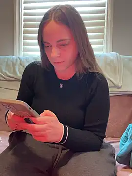 jaseyrae online show from April 19, 2026, 6:10 pm