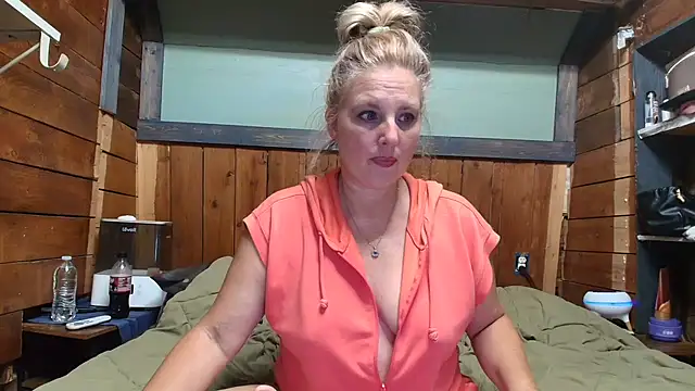 Snapshot of lisaxlovexxx chatting on June 30, 2026, 12:54 am lisaxlovexxx online show from June 30, 2026, 12:54 am