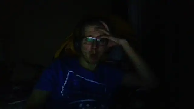 David250692 online show from April 2, 2026, 9:54 pm