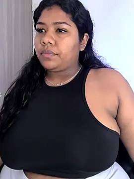 Snapshot of paola091 chatting on November 16, 2025, 12:10 pm paola091 online show from November 16, 2025, 12:10 pm