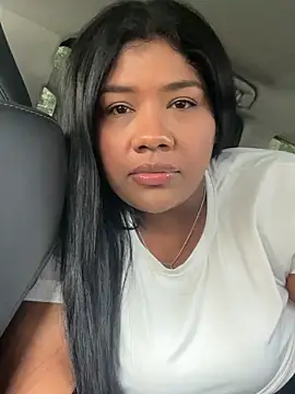 paola091 online show from February 14, 2026, 12:38 pm