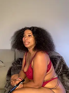 Snapshot of CurvyDesire1 chatting on April 18, 2026, 6:16 am CurvyDesire1 online show from April 18, 2026, 6:16 am