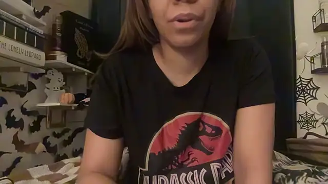 Snapshot of Sanaawest chatting on October 30, 2025, 4:55 am Sanaawest online show from October 30, 2025, 4:55 am