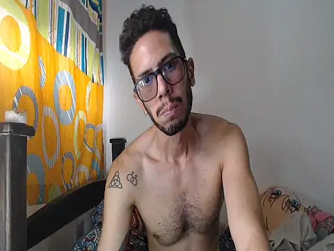 alisterxxx online show from February 7, 2026, 3:20 pm