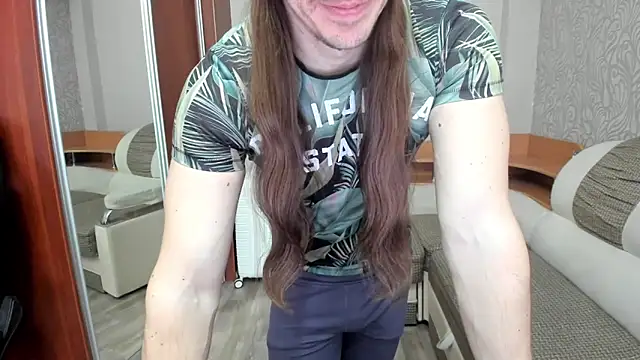 Marrymepls online show from February 17, 2026, 6:11 am