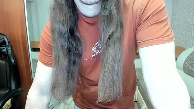 Marrymepls online show from December 16, 2025, 7:51 pm