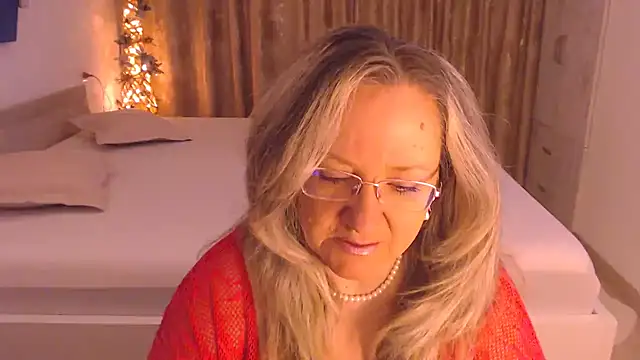 Snapshot of Raisshy chatting on January 12, 2026, 5:14 am Raisshy online show from January 12, 2026, 5:14 am