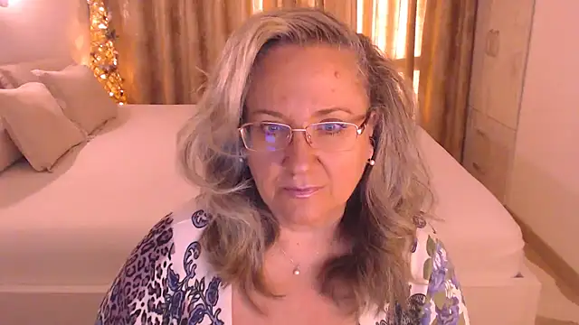 Snapshot of Raisshy chatting on February 28, 2026, 2:17 pm Raisshy online show from February 28, 2026, 2:17 pm