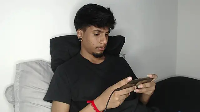 Snapshot of stevenosori chatting on September 19, 2025, 11:03 am stevenosori online show from September 19, 2025, 11:03 am