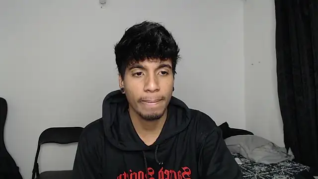 Snapshot of stevenosori chatting on October 28, 2025, 2:23 am stevenosori online show from October 28, 2025, 2:23 am