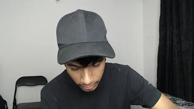 Snapshot of stevenosori chatting on November 4, 2025, 4:38 am stevenosori online show from November 4, 2025, 4:38 am