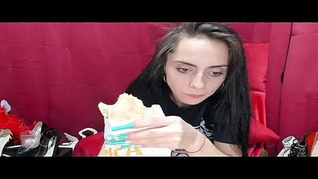 jessystarr online show from March 17, 2026, 2:31 pm
