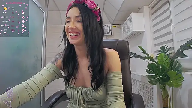 GlamKate online show from March 10, 2025, 10:18 am