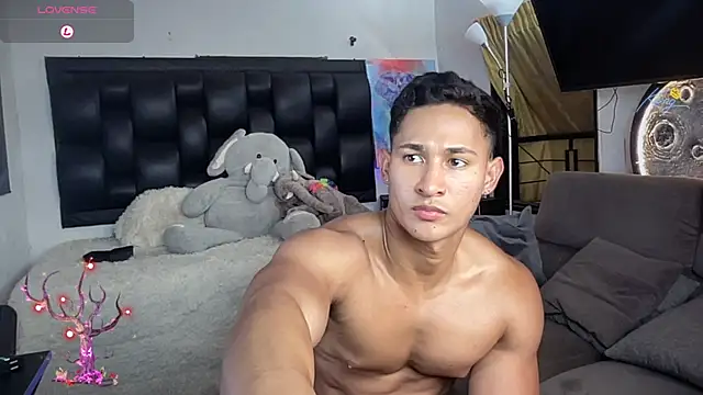 BenjaminCooperk online show from May 30, 2026, 10:04 pm