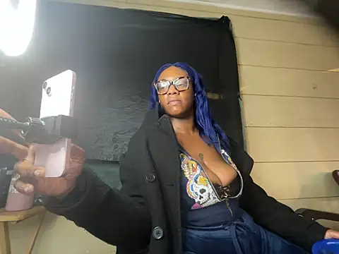 Snapshot of AlexaTheSlut chatting on December 19, 2025, 9:39 pm AlexaTheSlut online show from December 19, 2025, 9:39 pm