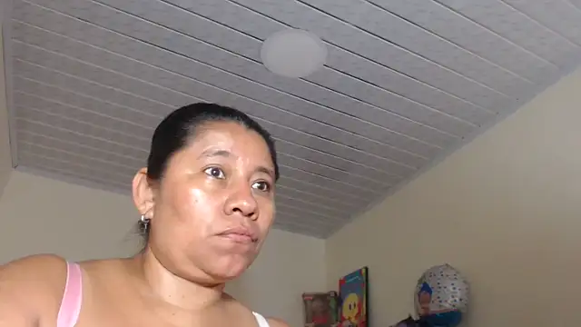 adrixxx38 online show from November 6, 2025, 3:27 pm