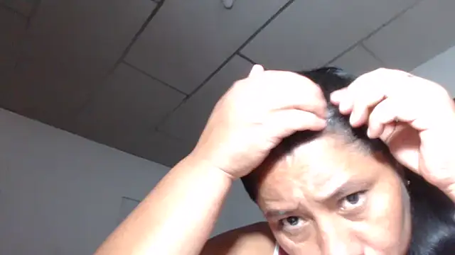 Snapshot of adrixxx38 chatting on December 17, 2025, 9:09 pm adrixxx38 online show from December 17, 2025, 9:09 pm