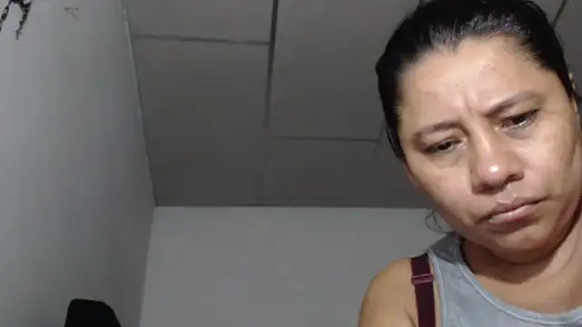 Snapshot of adrixxx38 chatting on February 8, 2026, 10:24 am adrixxx38 online show from February 8, 2026, 10:24 am