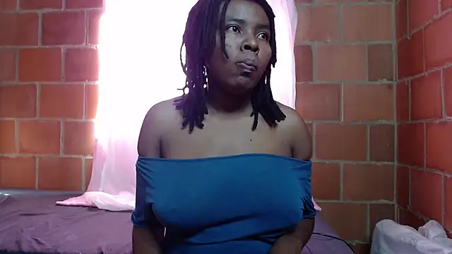 Snapshot of Magaharper10 chatting on October 26, 2025, 8:20 pm Magaharper10 online show from October 26, 2025, 8:20 pm