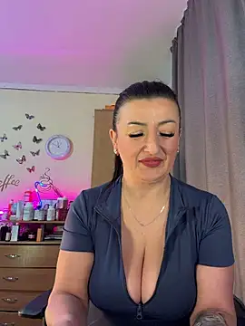 Hotangel75 online show from March 4, 2026, 10:01 am