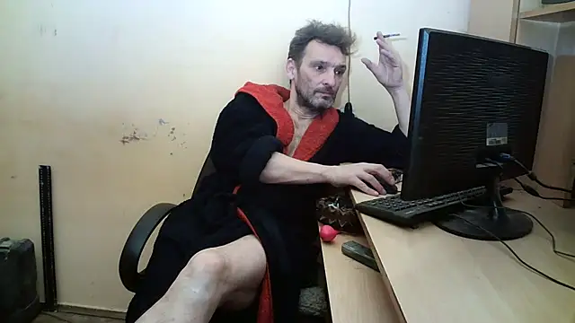 dundyFocus online show from March 21, 2025, 4:29 pm