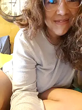 Snapshot of mila38 chatting on March 13, 2026, 9:03 am mila38 online show from March 13, 2026, 9:03 am