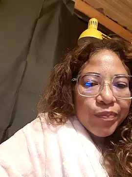 mila38 online show from May 21, 2026, 9:01 pm