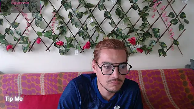 Jack Emily1 online show from April 7, 2026, 7:37 pm