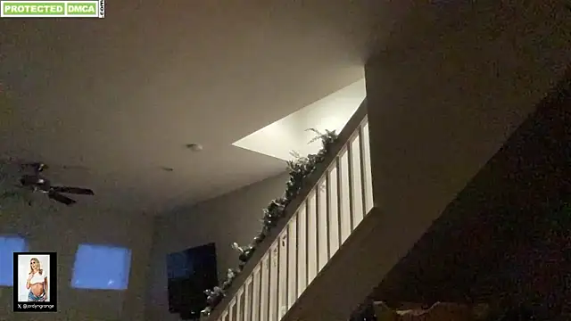 Snapshot of JordynGrange chatting on January 20, 2025, 10:48 pm JordynGrange online show from January 20, 2025, 10:48 pm