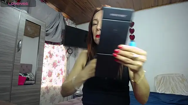 Snapshot of cristin_doll_ chatting on March 9, 2025, 1:26 pm cristin doll online show from March 9, 2025, 1:26 pm