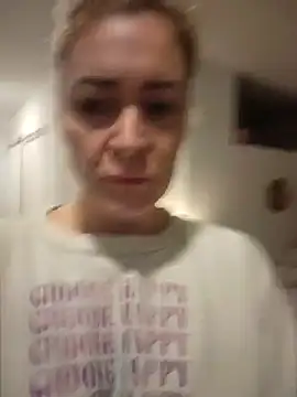 HollyTattoo online show from January 23, 2025, 9:29 am