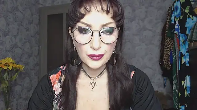 Snapshot of Aziza1 chatting on March 25, 2026, 2:27 pm Aziza1 online show from March 25, 2026, 2:27 pm