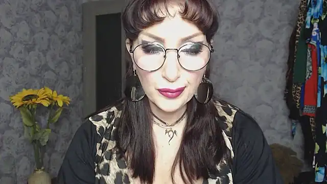 Snapshot of Aziza1 chatting on March 20, 2026, 5:36 pm Aziza1 online show from March 20, 2026, 5:36 pm