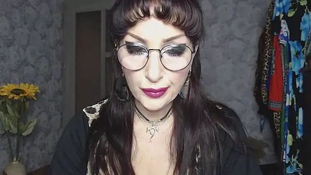 Snapshot of Aziza1 chatting on March 14, 2026, 2:34 pm Aziza1 online show from March 14, 2026, 2:34 pm